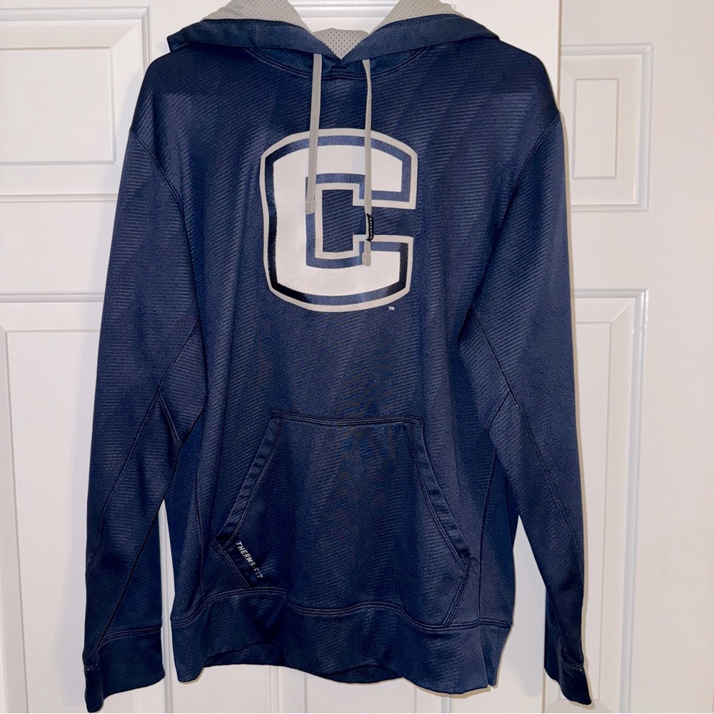 70 Nike Navy blue dark blue hoodie with a sporty vibe